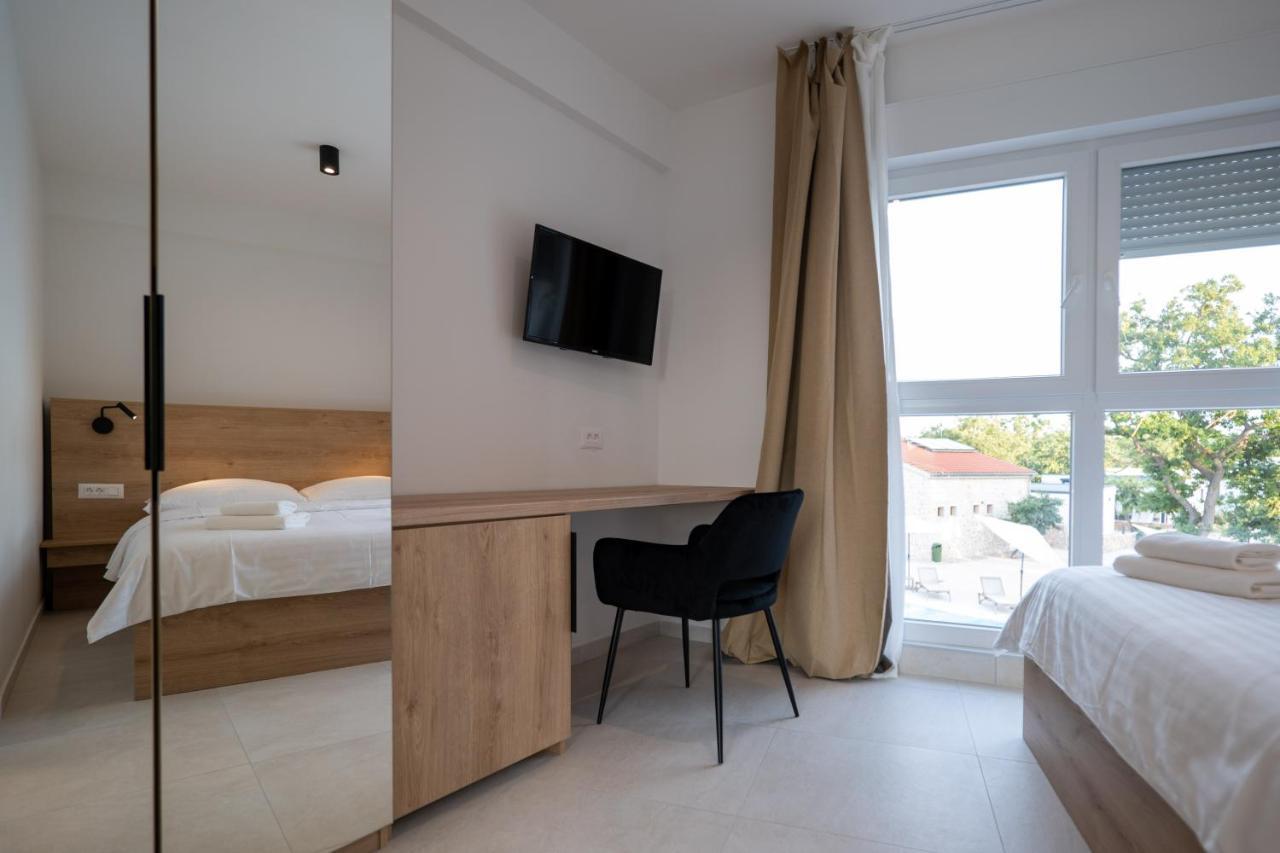 Dionis Camping Zaton Затон Экстерьер фото